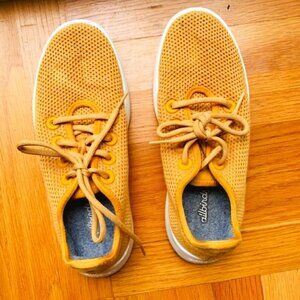 W's Allbirds Treerunners